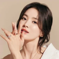 song hee kyo