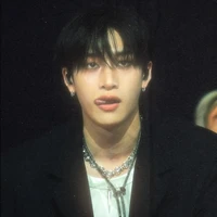 🐺//𝐶hristopher bangchan