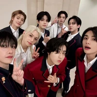 𝑆kz 🐿🐇🐶🐺🦊🐷🐥🥟