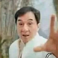 เฉินหลง(ผู้จัดการเมดคาเฟ่)