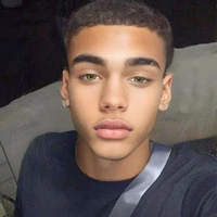 *• 𝗕𝘭ɑ𝘚𝖊 •*