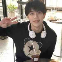 อะตอม