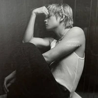 Min Victor / V