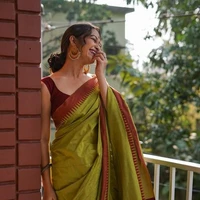 riya singhaniya ( Fl mother)