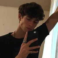 alex