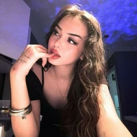 ZESSIN AGATHE DECKER ISYANI