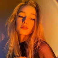 MAYA AGATHE DECKER ISYANI