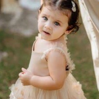 Anna Whitelock ( fl as child )