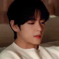 ᴋɪᴍ ᴛᴀᴇʜʏᴜɴɢ ~