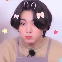 ᴀᴜᴛʜᴏʀ ʙᴜɴɴʏ ~