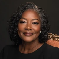 Sr. naomi