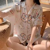 พลอย