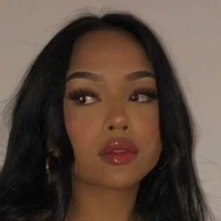 nouma(meilleur amie)Olivia