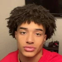 Kevin(meilleur amie)Soraya