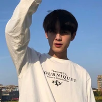 ขิม(พี่เลี้ยงน.อ)💝