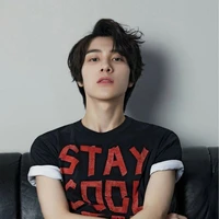 hendery [hyung 12]