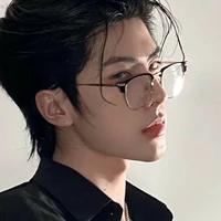 คริส👑(พ.อ.)พี่คนโต