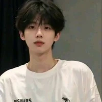 นัฐ(นายเอก)