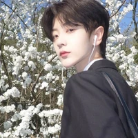 ไซม่อน🪼(เพื่อน น.อ)