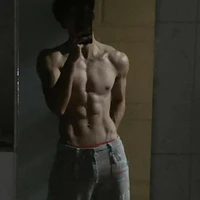 alex