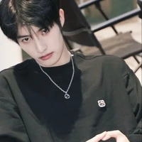 โยชิ(พ.อ)(พี่ชายโฮชิ)