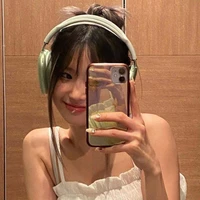 พลอย