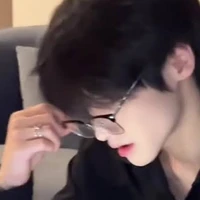 อาทิตย์ พ.อ