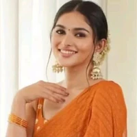 Sanjana Trivedi-fl sister in law