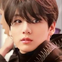 jeon justin(mafia with v)rare omega