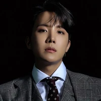 Jung Hoseok ( Alpha )