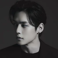 Minhyuk [ Tae assistant ]