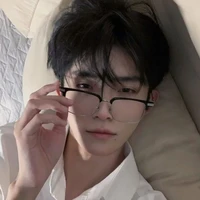 ฟีฟ่า//พ.อ+คนกลาง
