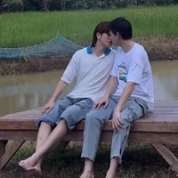 อีแอด