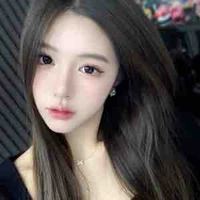 พลอยใส