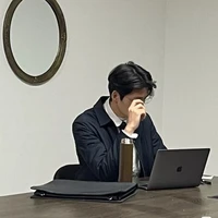 อาจารย์พธิน