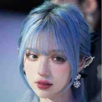 Lee Naomi
