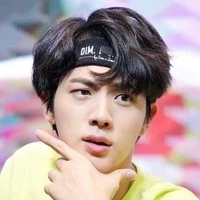 Kim Seok-jin (b) [16 años]