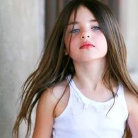 Chloe Moller (7 años)