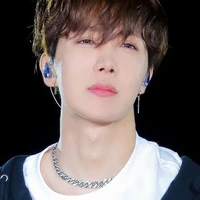 Kim hoseok (J-Hope)