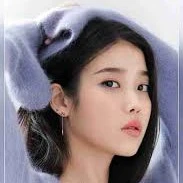 Guardian of the throne (IU)