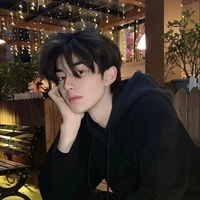 เมฆา(พ่อพระเอก)