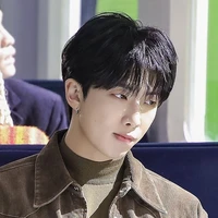 ใต้ฝุ่น