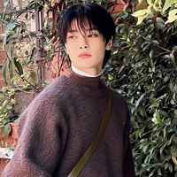 🍑 𝑌𝑎𝑛𝑔 𝐽𝑒𝑜𝑛𝑔𝑖𝑛