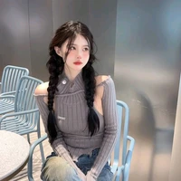พลอย
