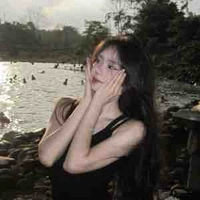 อาจิน(น้องสาวพระเอก)