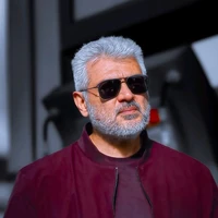 Girish Kapoor (fl/dad)