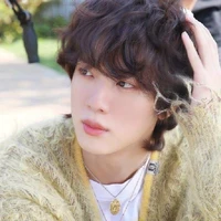 ปลายฟ้า//เพื่อนนายเอก