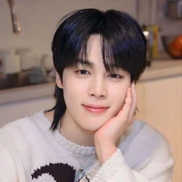 ไออุ่น//เพื่อนนายเอก