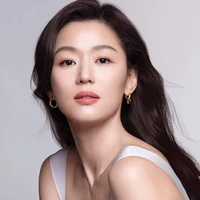 Jeon  Ji Hyun ( Jungkook step-Mother)