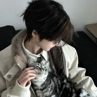 มูน[นายเอก]